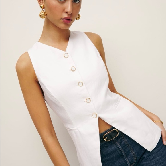 Brand New Never Worn Reformation Aspen Linen Top. - Picture 5 of 8